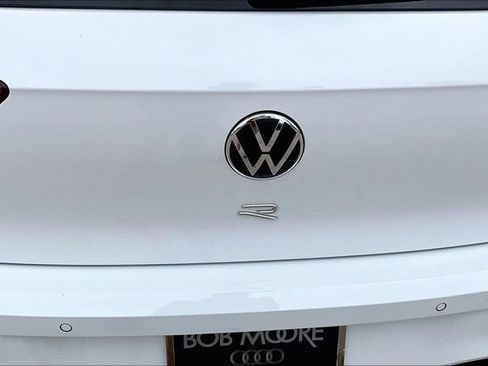 Used 2025 Volkswagen Golf w/ Euro Style Package AWD/4WD image 33