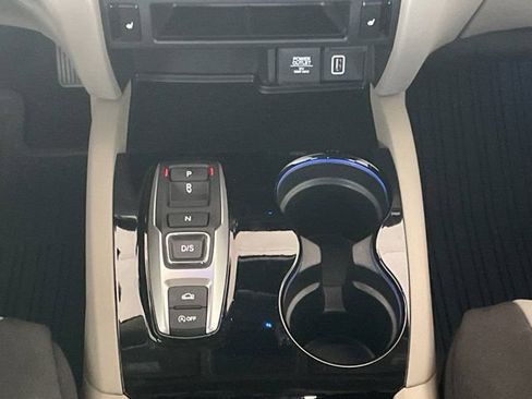 Certified 2020 Honda Ridgeline RTL-E image 13