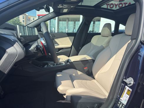 Used 2025 BMW M235i xDrive w/ Premium Package image 10