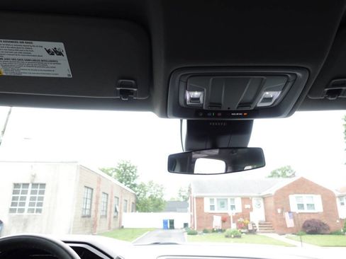 Used 2023 GMC Sierra 1500 Elevation image 39