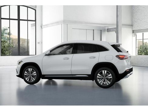 New 2026 Mercedes-Benz GLA 250 4MATIC image 33