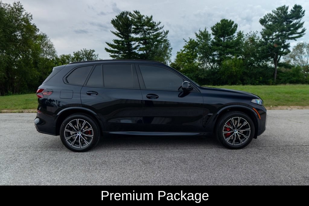 Used 2026 BMW X5 xDrive40i w/ M Sport Package AWD/4WD image 2