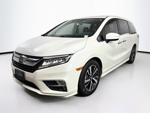 Used 2019 Honda Odyssey Elite image 3