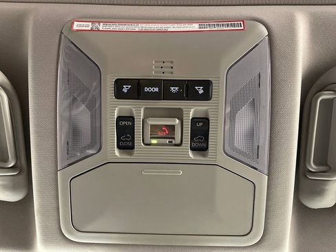 Certified 2025 Toyota RAV4 XLE w/ Convenience Package image 28