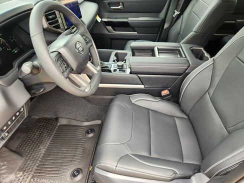 New 2026 Toyota Tundra Limited AWD/4WD image 9