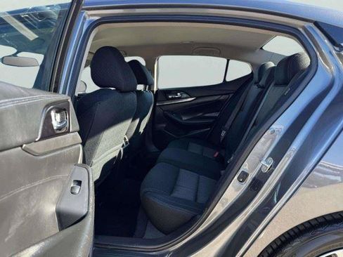 Used 2019 Nissan Maxima 3.5 S w/ Floor Mat Group FWD image 32