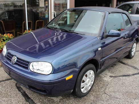 Used 2001 Volkswagen Cabrio GL image 1