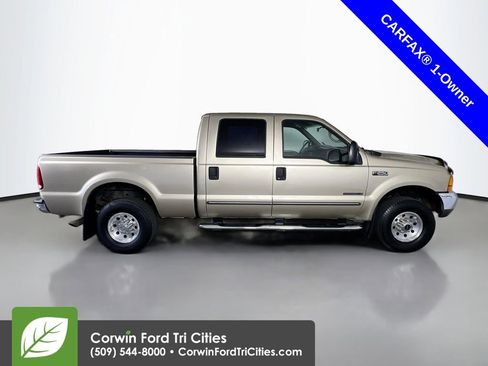 Used 2000 Ford F250 XLT image 17