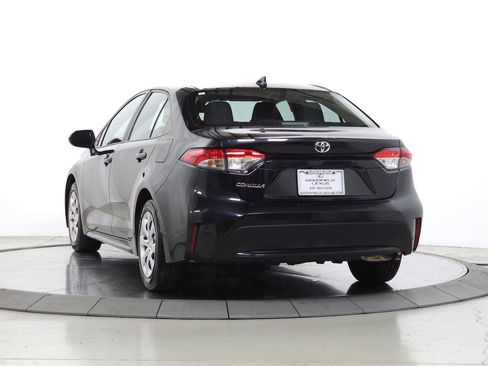 Used 2022 Toyota Corolla LE FWD image 5