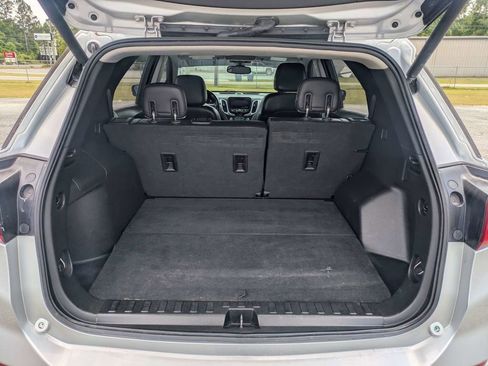 Used 2019 Chevrolet Equinox Premier AWD/4WD image 12