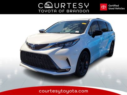 Certified 2022 Toyota Sienna XSE