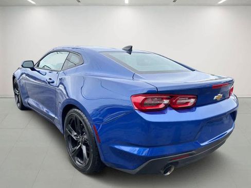 Used 2020 Chevrolet Camaro LT image 6