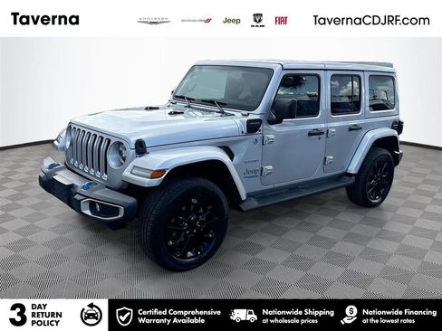 Used 2022 Jeep Wrangler Unlimited Sahara w/ Cold Weather Group AWD/4WD image 1