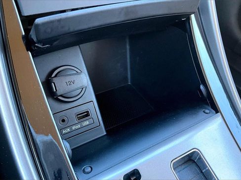 Used 2013 Hyundai Elantra GLS w/ Preferred Pkg image 32