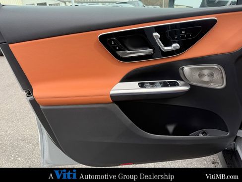 New 2026 Mercedes-Benz GLC 300 4MATIC image 11