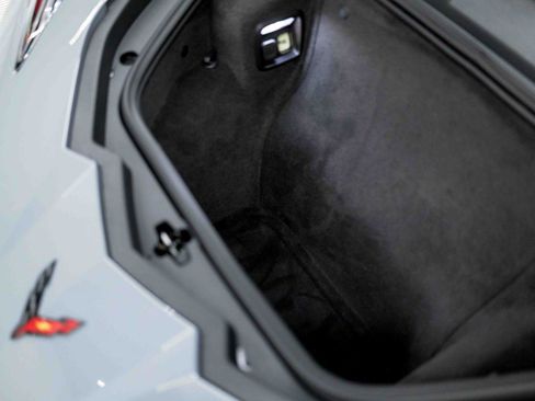 Used 2024 Chevrolet Corvette Stingray Preferred Cpe w/ Z51 Performance Package RWD image 79