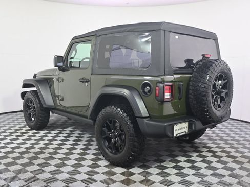 Used 2021 Jeep Wrangler Sport AWD/4WD image 3