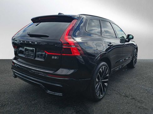 Used 2026 Volvo XC60 B5 Ultra w/ Protection Package Premier image 3