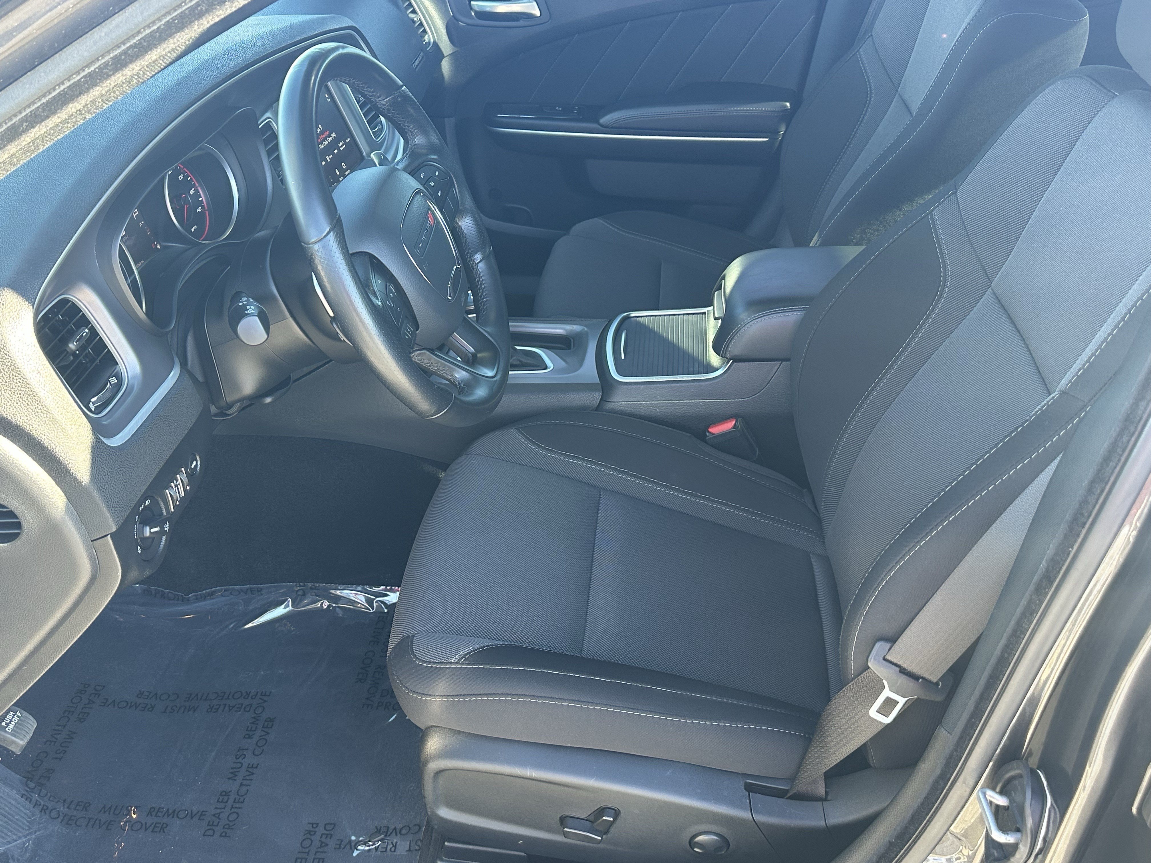 Used 2022 Dodge Charger SXT AWD/4WD image 9