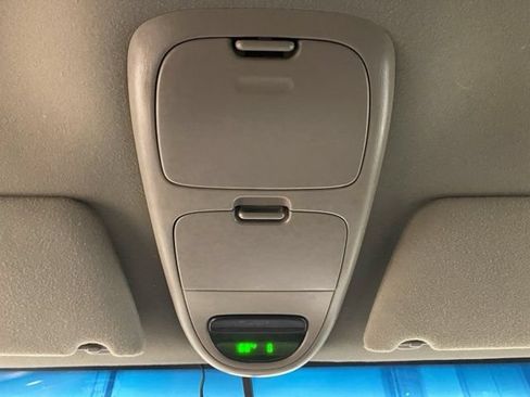 Used 2001 Ford F150 Lariat AWD/4WD image 3
