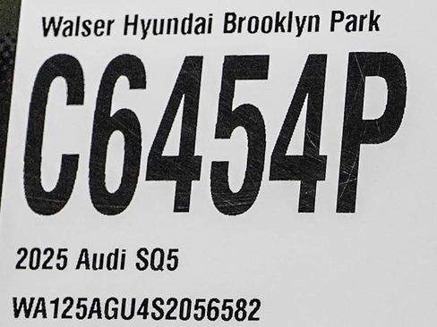 Used 2025 Audi SQ5 Premium Plus AWD/4WD image 28