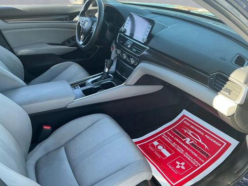 Used 2018 Honda Accord EX image 19