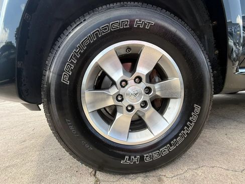 Used 2011 Toyota 4Runner SR5 AWD/4WD image 9