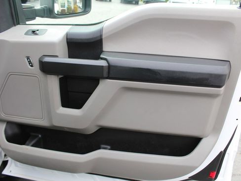 Used 2019 Ford F550 4x4 SuperCab Super Duty image 24