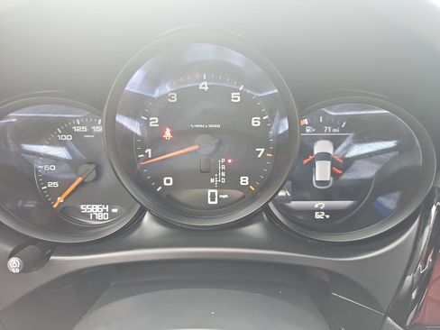 Used 2021 Porsche Macan AWD/4WD image 20