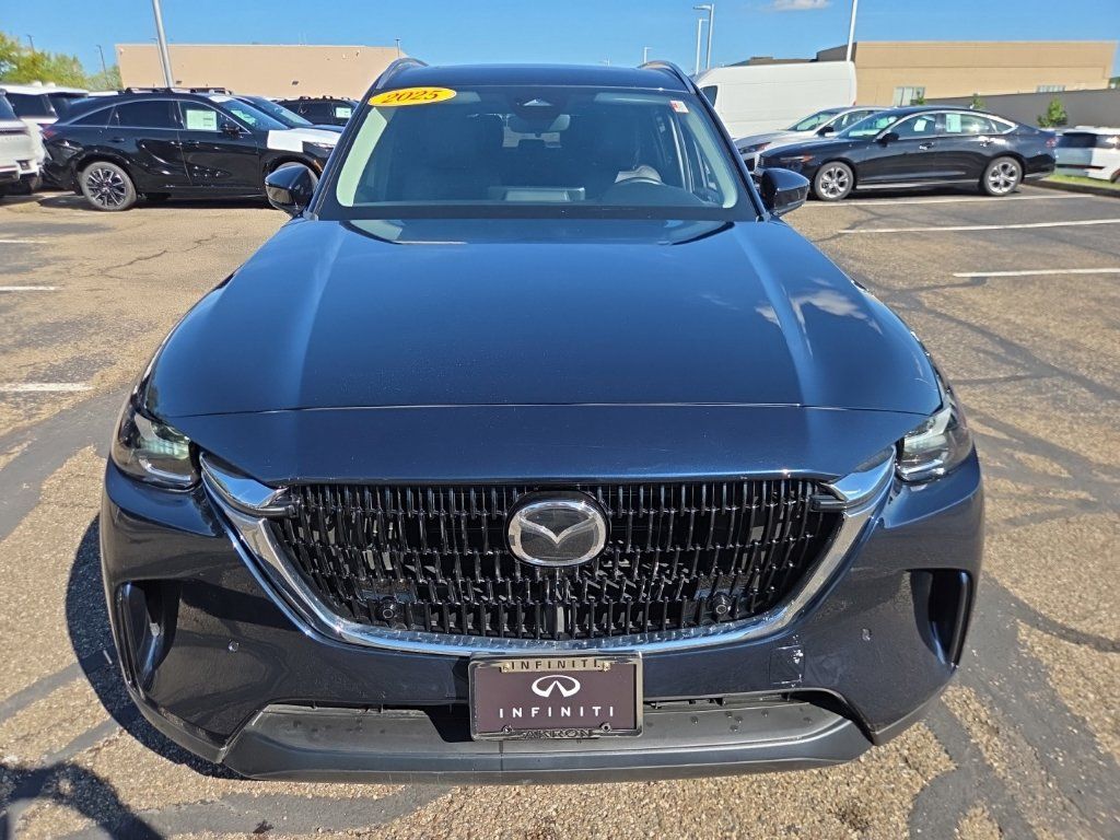 Used 2025 MAZDA CX-90 Plug-In Hybrid w/ Preferred AWD/4WD image 12