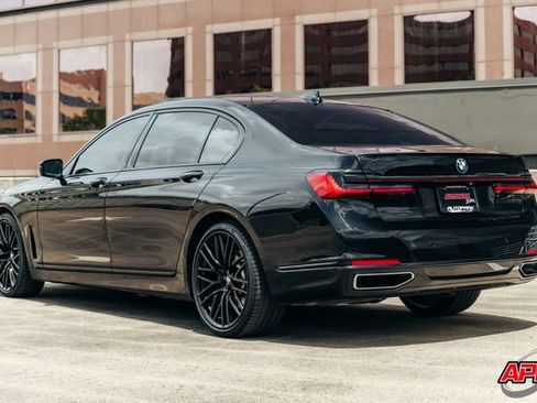 Used 2020 BMW 740i w/ Cold Weather Package RWD image 33