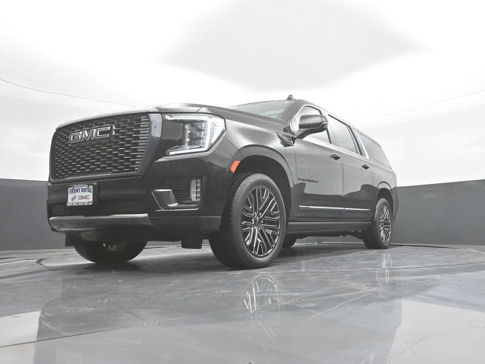 Used 2023 GMC Yukon XL Denali Ultimate AWD/4WD image 54