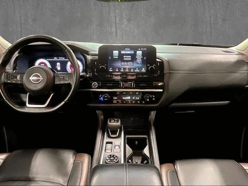Used 2022 Nissan Pathfinder Platinum w/ Cargo Package AWD/4WD image 7