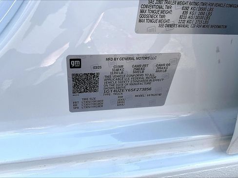 Used 2025 GMC Sierra 2500 AT4X AWD/4WD image 36