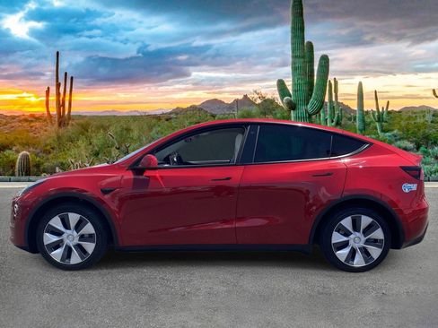 Used 2020 Tesla Model Y Long Range AWD/4WD image 6