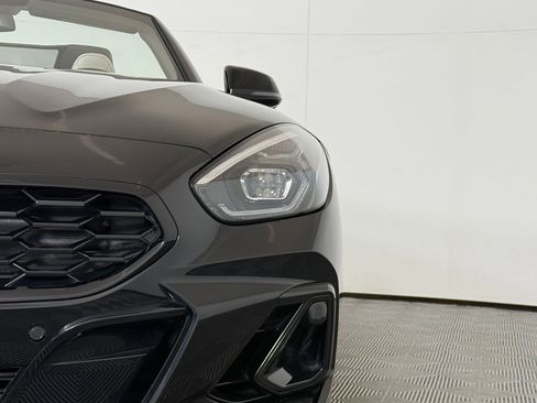Used 2026 BMW Z4 M40i w/ Premium Package image 39