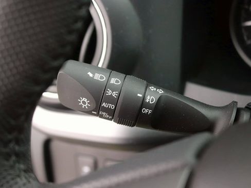 Used 2023 Toyota Tacoma TRD Off-Road image 24