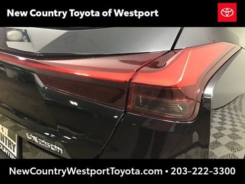 Used 2022 Lexus UX 250h F Sport image 23