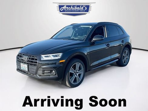 Used 2020 Audi Q5 Prestige AWD/4WD image 2