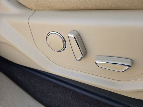 Used 2018 Ford F150 Lariat image 26