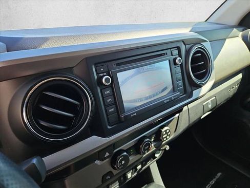 Used 2019 Toyota Tacoma SR5 image 13