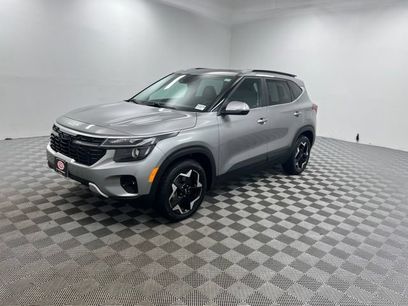 Used 2024 Kia Seltos EX
