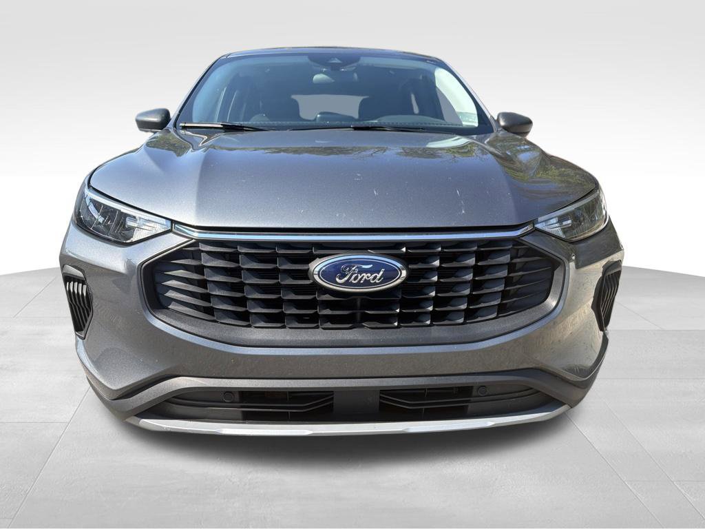 Used 2025 Ford Escape Active FWD image 18