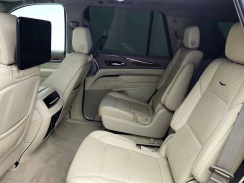 Used 2021 Cadillac Escalade Sport Platinum image 23