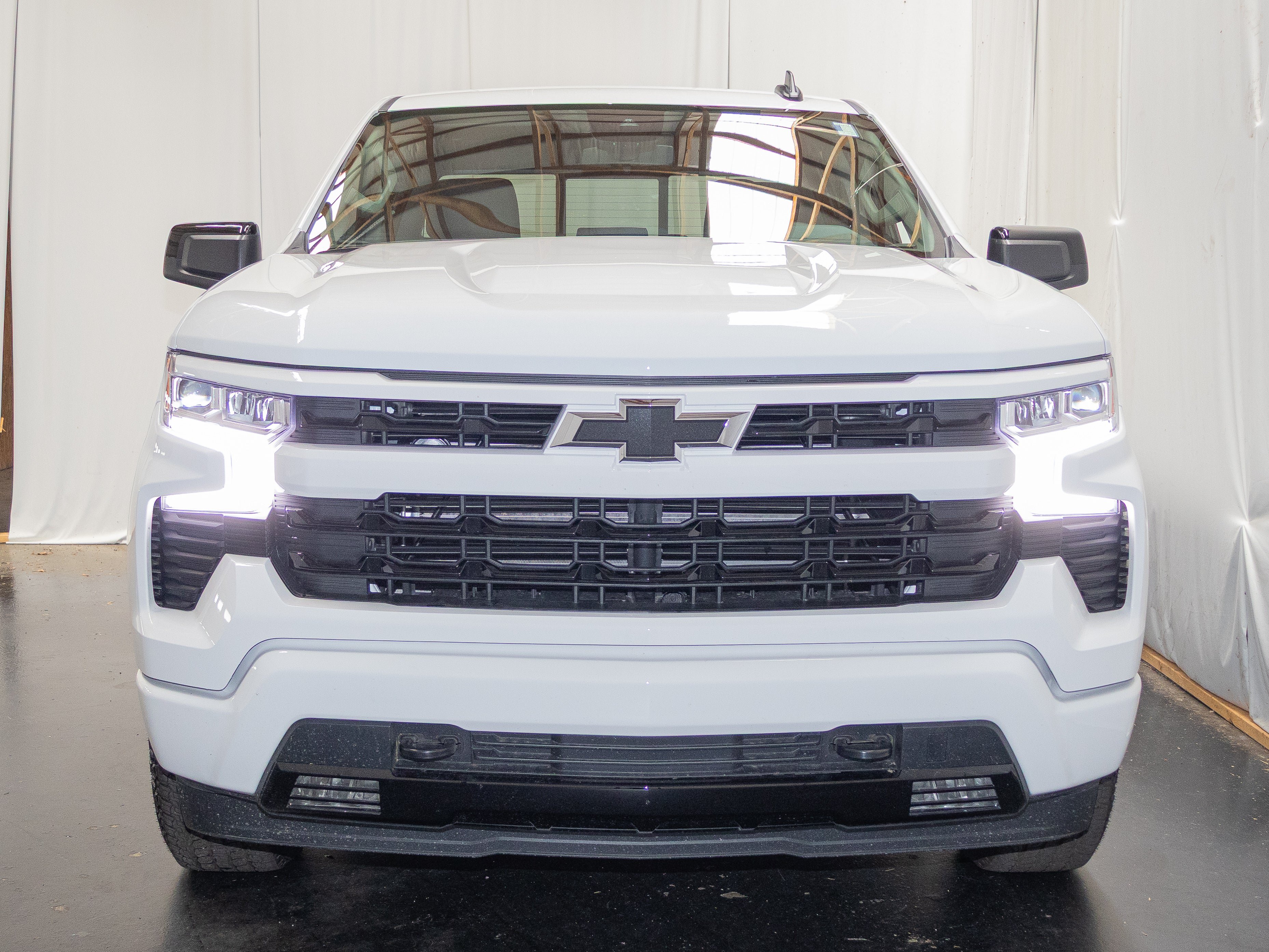 New 2026 Chevrolet Silverado 1500 RST AWD/4WD image 2