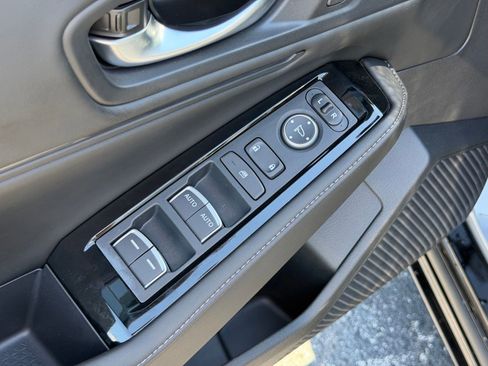 Used 2026 Honda Accord Touring image 12
