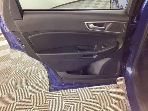 Used 2022 Ford Edge SEL w/ Convenience Package image 14