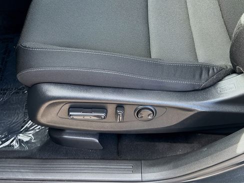 Used 2024 Honda CR-V EX image 15