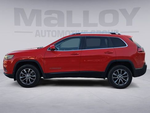 Used 2021 Jeep Cherokee Latitude Lux w/ Sun & Sound Group AWD/4WD image 2