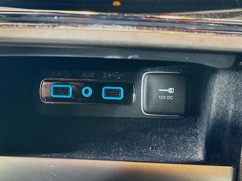 Used 2021 Jeep Grand Cherokee Laredo X image 30